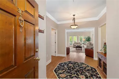 28317 Plantation Drive NE, Atlanta, GA 30324 - Photo 15