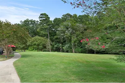 28317 Plantation Drive NE, Atlanta, GA 30324 - Photo 39