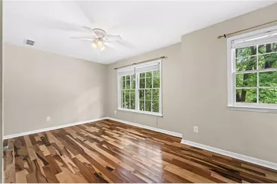 4056 Watkins Glen Drive, Woodstock, GA 30189 - Photo 19