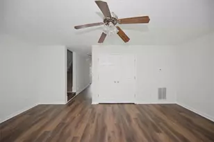 1706 Redan E, Lithonia, GA 30058 - Photo 5
