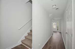 1706 Redan E, Lithonia, GA 30058 - Photo 3