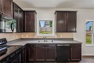 1151 Glenwyck Dr, Braselton, GA 30517 - Photo 7