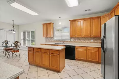 1086 Rowanshyre Circle, McDonough, GA 30253 - Photo 17