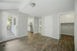 10285 Timberstone Rd, Alpharetta, GA 30022 - Photo 5
