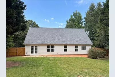 305 Cobb Court, Hampton, GA 30228 - Photo 5