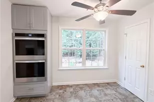 305 Cobb Ct, Hampton, GA 30228 - Photo 7
