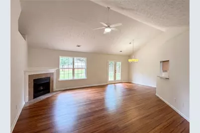 305 Cobb Court, Hampton, GA 30228 - Photo 3
