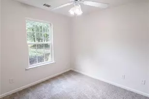 305 Cobb Ct, Hampton, GA 30228 - Photo 11
