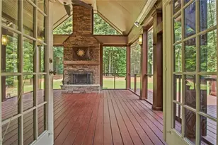 5827 Cliff Valley Way, Flowery Branch, GA 30542 - Photo 21