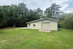 1565 Dr Bramblett Rd, Cumming, GA 30028 - Photo 13