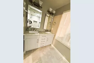 3801 Oxford Way E, Marietta, GA 30062 - Photo 9