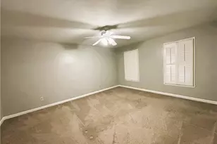3801 Oxford Way E, Marietta, GA 30062 - Photo 7