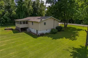 134 Asbestos Rd, Cleveland, GA 30528 - Photo 9