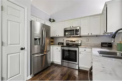1889 Gray Gables Way NE, Buford, GA 30519 - Photo 17