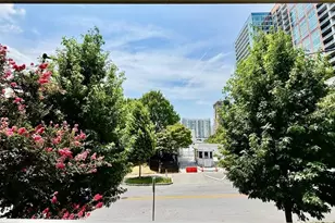 1075 Peachtree Walk NE, Atlanta, GA 30309 - Photo 21