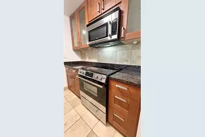 1075 Peachtree Walk NE #A206, Atlanta, GA 30309 - Photo 9