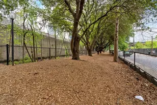 1075 Peachtree Walk NE, Atlanta, GA 30309 - Photo 31