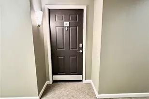 1075 Peachtree Walk NE, Atlanta, GA 30309 - Photo 5