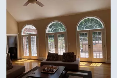 2385 Hopewell Plantation Drive, Alpharetta, GA 30004 - Photo 11
