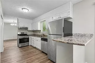 5017 Gracehill Rd, Lithonia, GA 30038 - Photo 11