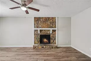 5017 Gracehill Rd, Lithonia, GA 30038 - Photo 9