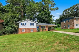 2538 Burton Cir, Morrow, GA 30260 - Photo 1