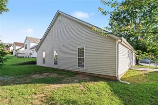 5997 Waggoner Ct, Rex, GA 30273 - Photo 17