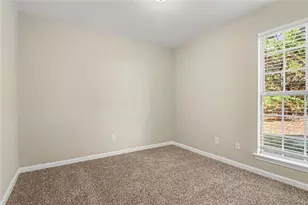 5997 Waggoner Ct, Rex, GA 30273 - Photo 9