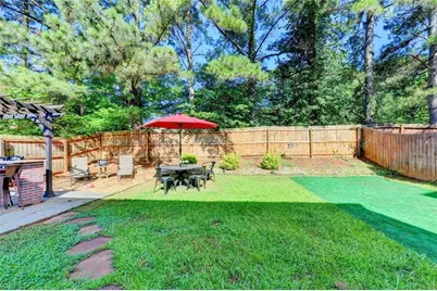 270 Hulan Way, Lawrenceville, GA 30044 - Photo 3