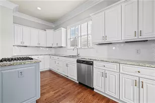 1774 Buckhead Ln NE, Atlanta, GA 30324 - Photo 17