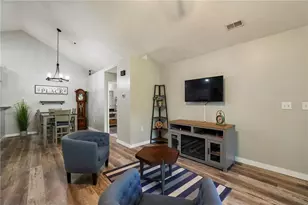 12101 Windrush Ln, Alpharetta, GA 30009 - Photo 13