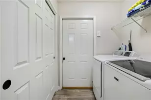 12101 Windrush Ln, Alpharetta, GA 30009 - Photo 11