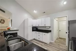 12101 Windrush Ln, Alpharetta, GA 30009 - Photo 17