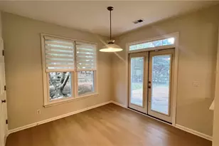 7035 Grand View Way, Suwanee, GA 30024 - Photo 33