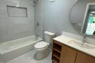 2697 Vinings Central Dr SE, Atlanta, GA 30339 - Photo 15