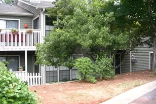 2697 Vinings Central Dr SE, Atlanta, GA 30339 - Photo 25