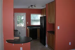1503 Stone Gate Ln SE, Atlanta, GA 30317 - Photo 3