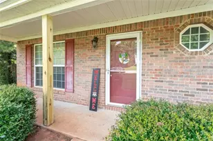 1537 Cardinal Ln, Winder, GA 30680 - Photo 5