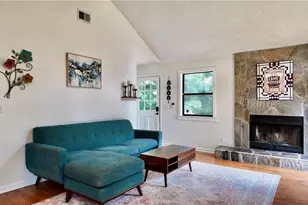 947 Lake Dr, Snellville, GA 30039 - Photo 1