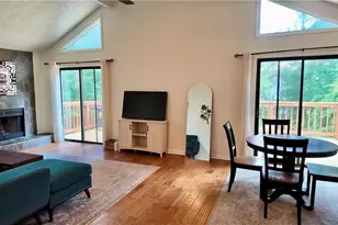 947 Lake Dr, Snellville, GA 30039 - Photo 3
