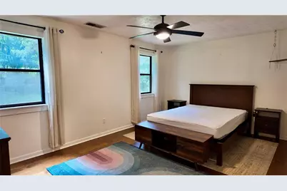 947 Lake Drive, Snellville, GA 30039 - Photo 11
