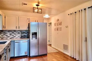 947 Lake Dr, Snellville, GA 30039 - Photo 7
