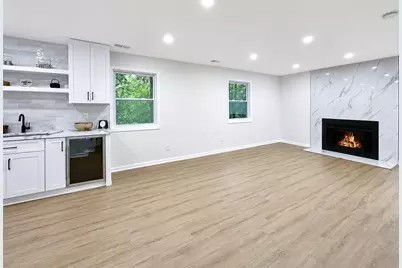 3741 Northpoint Drive, Marietta, GA 30062 - Photo 15