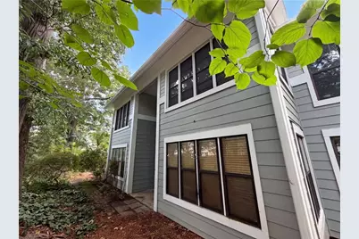 216 Summit North Drive NE, Atlanta, GA 30324 - Photo 5