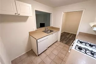 216 Summit N Dr NE, Atlanta, GA 30324 - Photo 9
