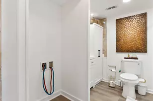 2870 Pharr Ct South NW, Atlanta, GA 30305 - Photo 13