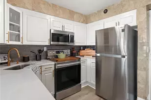 2870 Pharr Ct South NW, Atlanta, GA 30305 - Photo 17