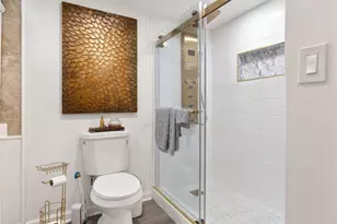 2870 Pharr Ct South NW, Atlanta, GA 30305 - Photo 15