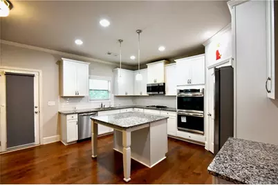 4358 Mantova Drive, Buford, GA 30519 - Photo 5