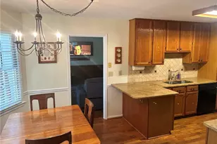 2705 Kenwood Ct, Duluth, GA 30096 - Photo 7